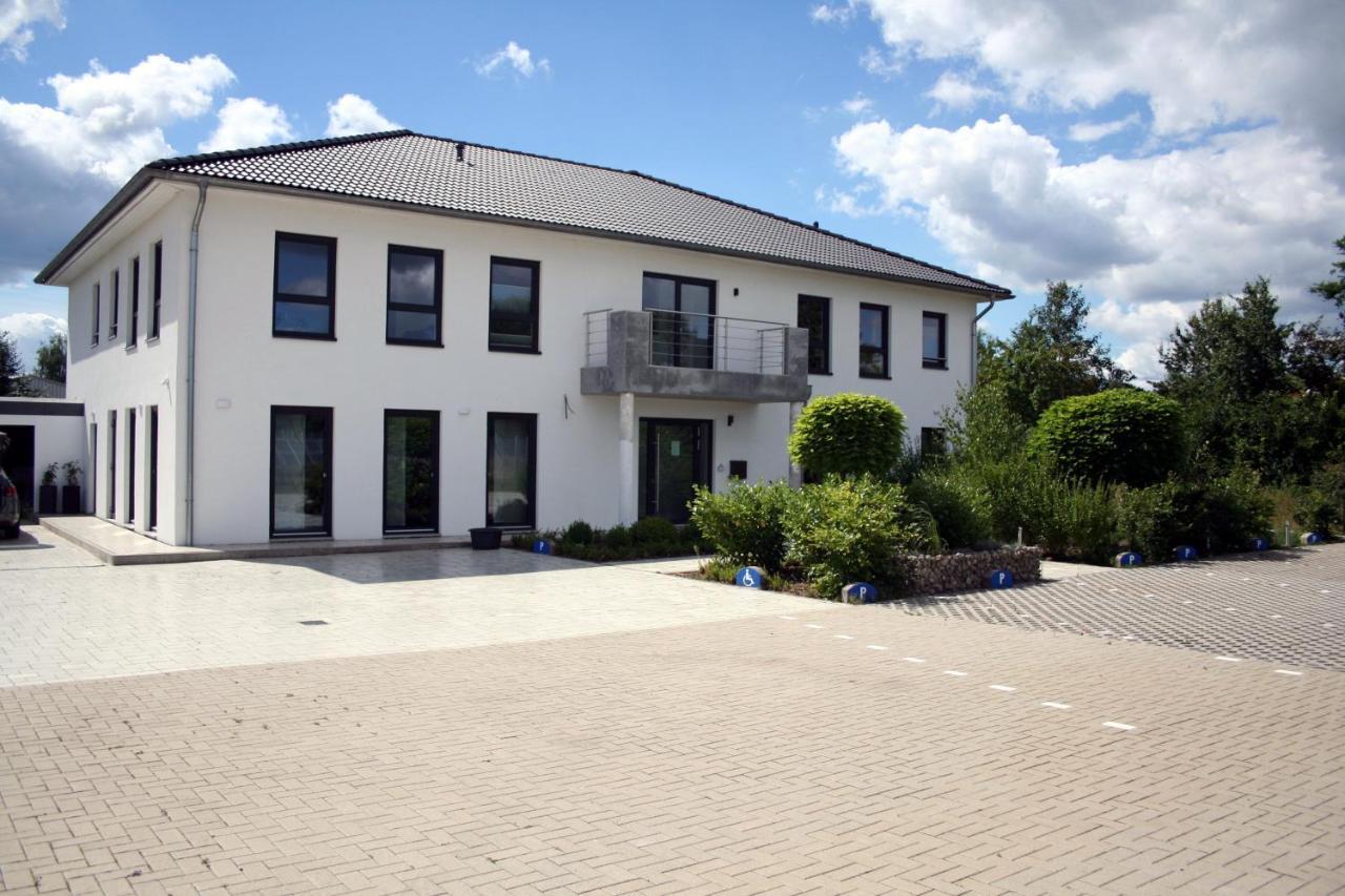 Hotel Heidezeiten Валсроде Екстериор снимка