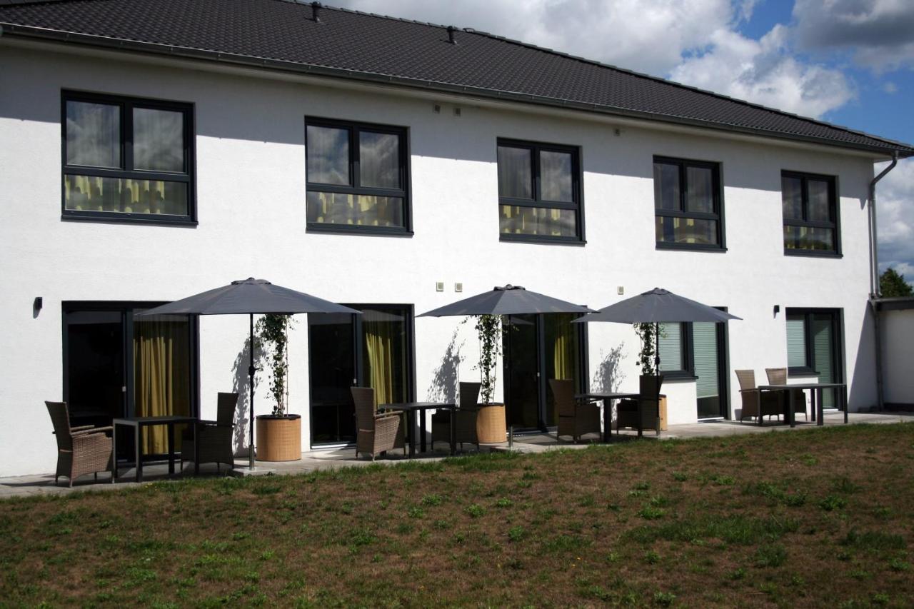 Hotel Heidezeiten Валсроде Екстериор снимка